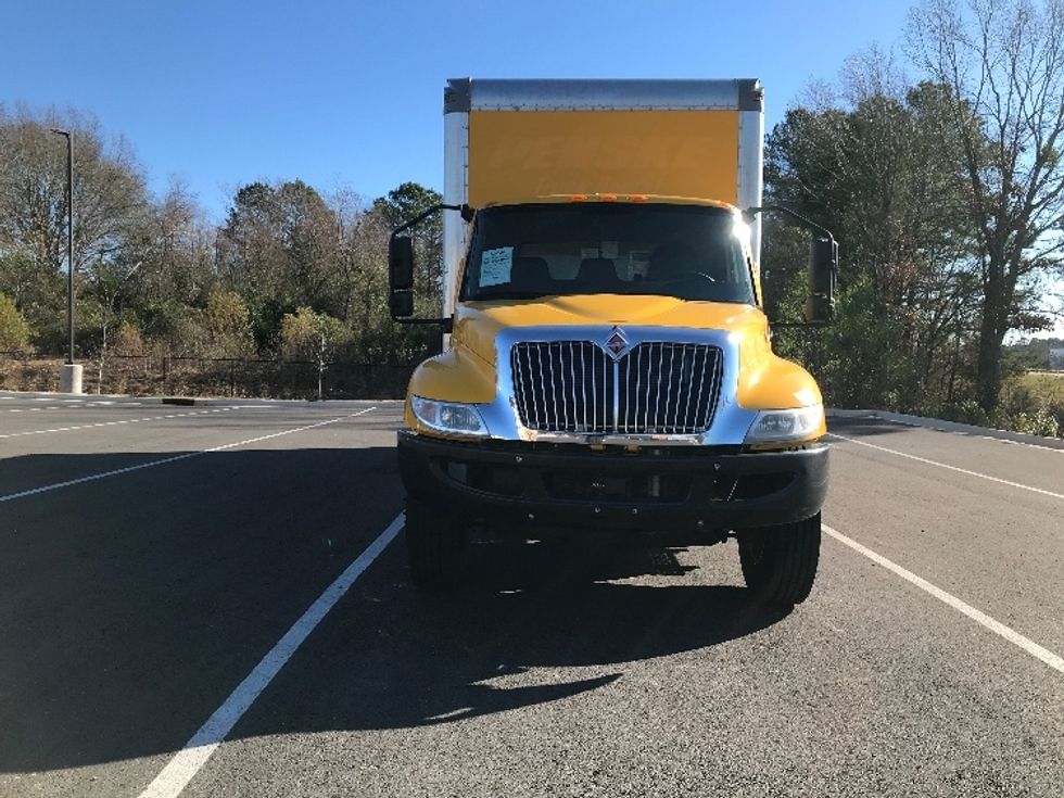Medium Duty Box Truck-Light and Medium Duty Trucks-International-2021-MV607-Shreveport-LA-209,577\n\t\tmiles-$ 41,000 - Image 2