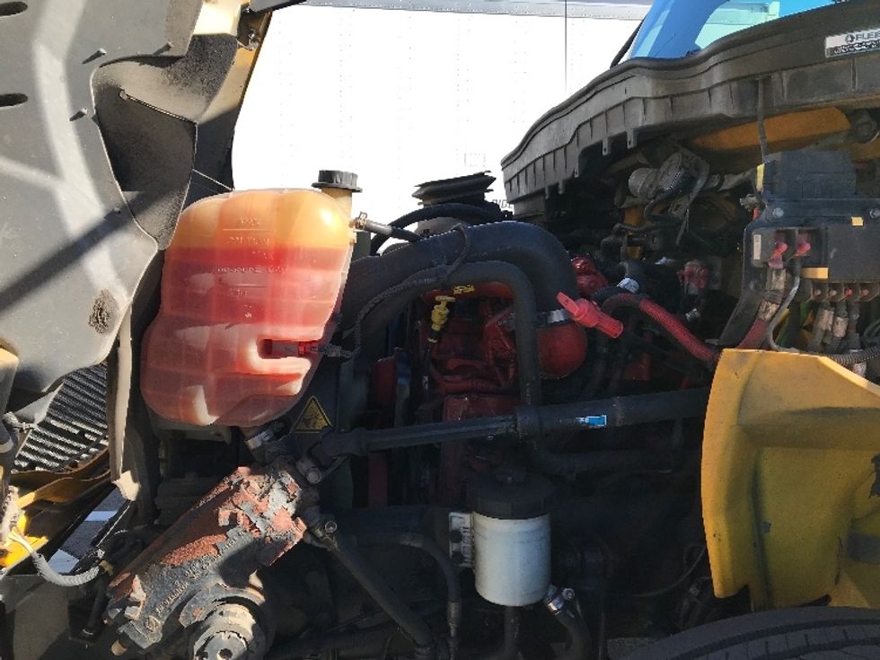 Medium Duty Box Truck-Light and Medium Duty Trucks-International-2021-MV607-Shreveport-LA-209,577\n\t\tmiles-$ 41,000 - Image 21