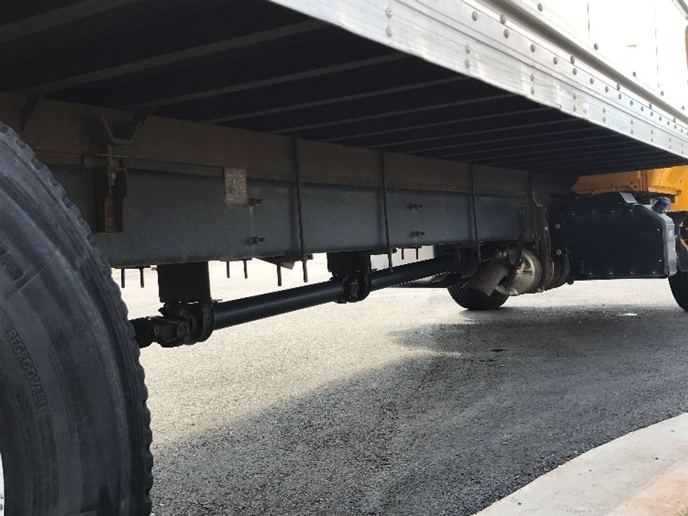 Medium Duty Box Truck-Light and Medium Duty Trucks-International-2021-MV607-Shreveport-LA-230,617\n\t\tmiles-$ 37,750 - Image 13