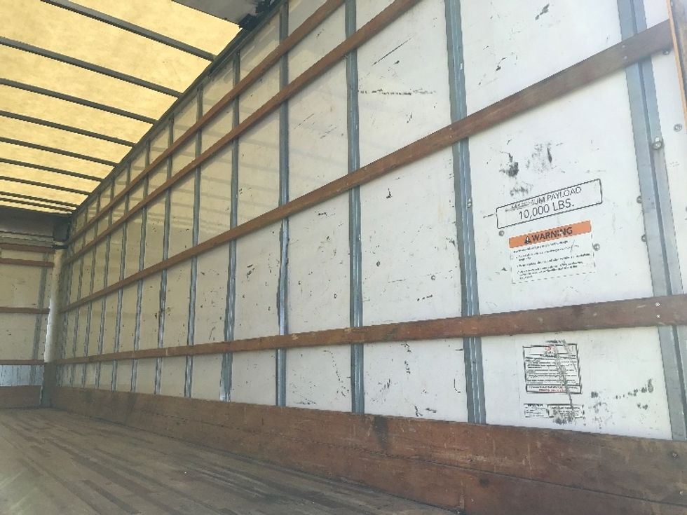 Medium Duty Box Truck-Light and Medium Duty Trucks-International-2021-MV607-Shreveport-LA-234,306\n\t\tmiles-$ 37,250 - Image 11