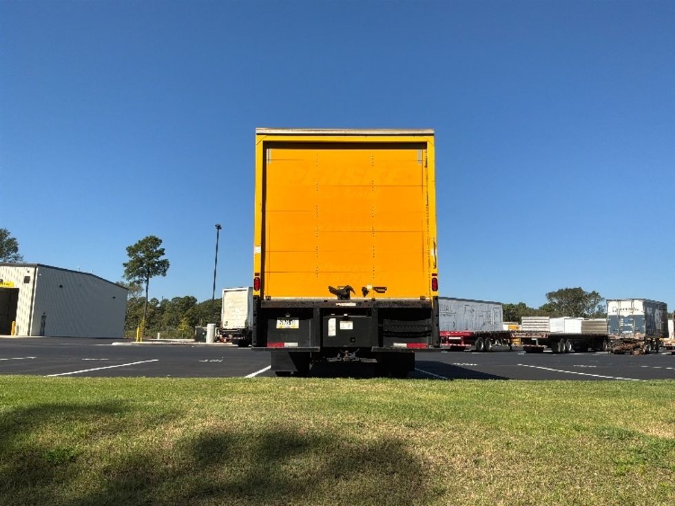 Medium Duty Box Truck-Light and Medium Duty Trucks-International-2021-MV607-Shreveport-LA-251,494\n\t\tmiles-$ 33,000 - Image 7
