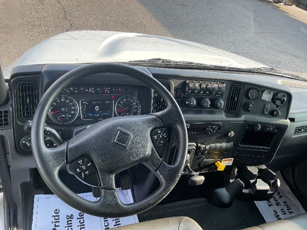 Medium Duty Box Truck-Light and Medium Duty Trucks-International-2021-MV607-South Bend-IN-141,544\n\t\tmiles-$ 62,750 - Image 18