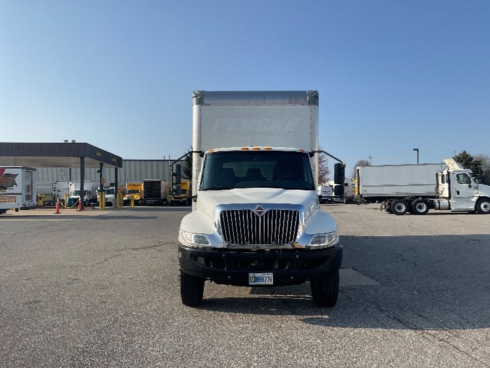 Medium Duty Box Truck-Light and Medium Duty Trucks-International-2021-MV607-South Bend-IN-141,544\n\t\tmiles-$ 62,750 - Image 2