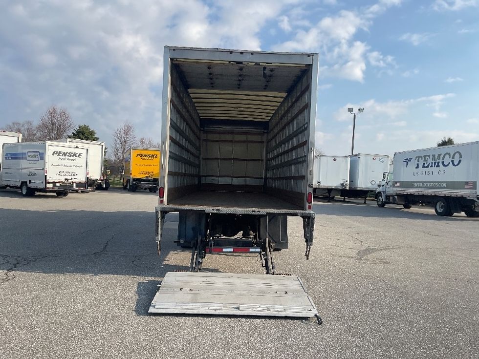 Medium Duty Box Truck-Light and Medium Duty Trucks-International-2021-MV607-South Bend-IN-141,544\n\t\tmiles-$ 62,750 - Image 9