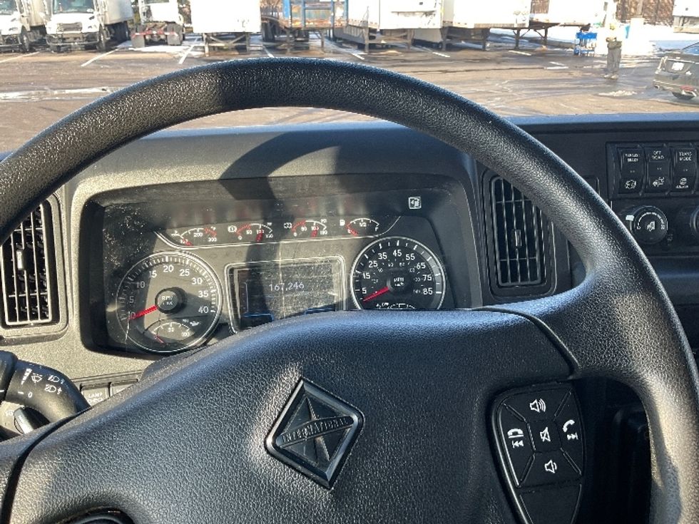 Medium Duty Box Truck-Light and Medium Duty Trucks-International-2021-MV607-South Bend-IN-167,247\n\t\tmiles-$ 40,750 - Image 18