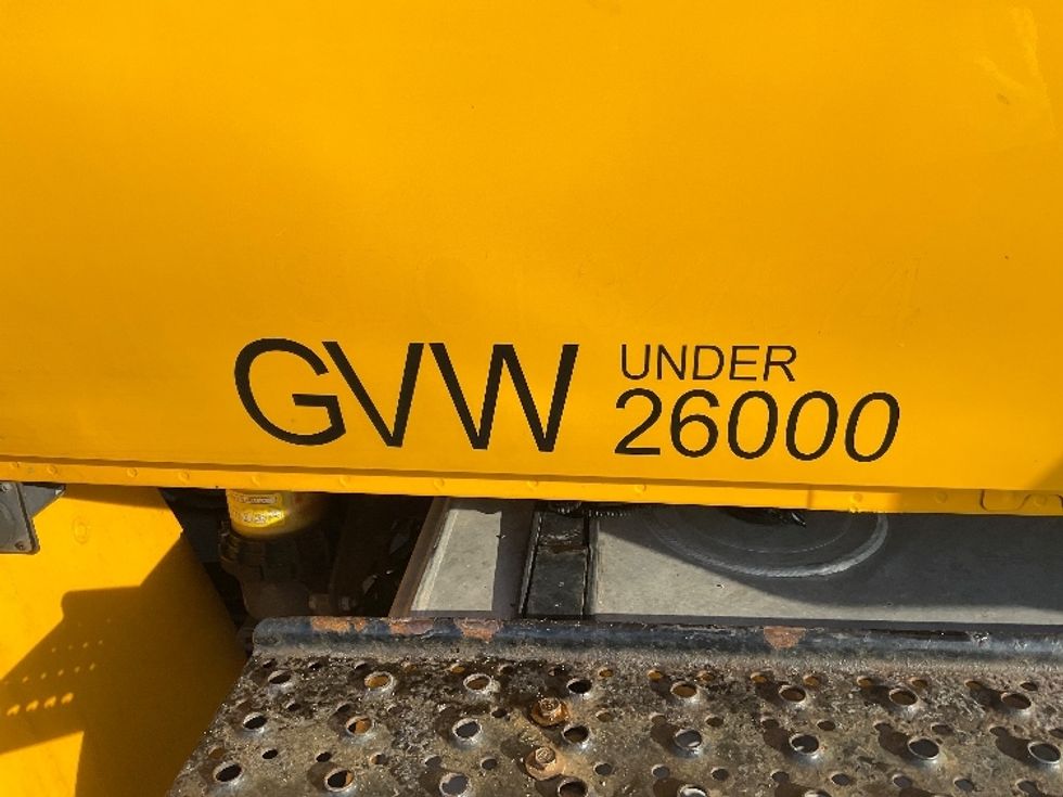 Medium Duty Box Truck-Light and Medium Duty Trucks-International-2021-MV607-South Bend-IN-167,247\n\t\tmiles-$ 40,750 - Image 25