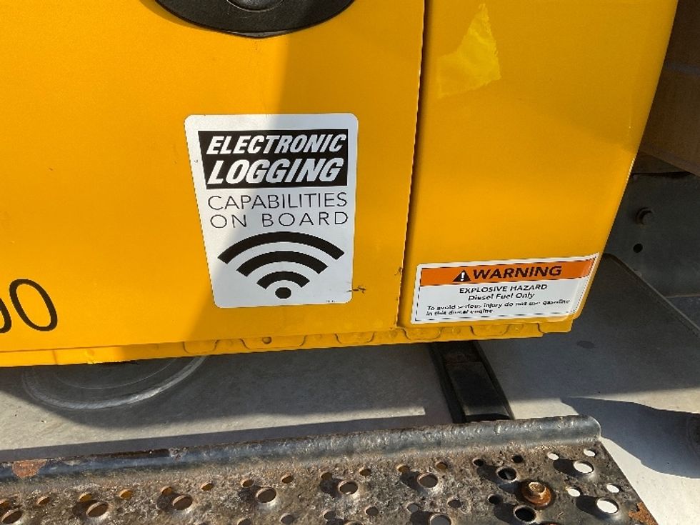 Medium Duty Box Truck-Light and Medium Duty Trucks-International-2021-MV607-South Bend-IN-167,247\n\t\tmiles-$ 40,750 - Image 26