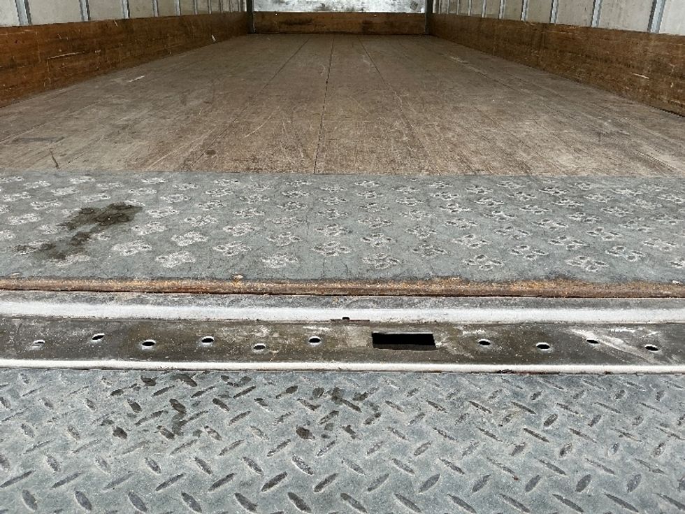 Medium Duty Box Truck-Light and Medium Duty Trucks-International-2021-MV607-South Bend-IN-193,934\n\t\tmiles-$ 51,500 - Image 10