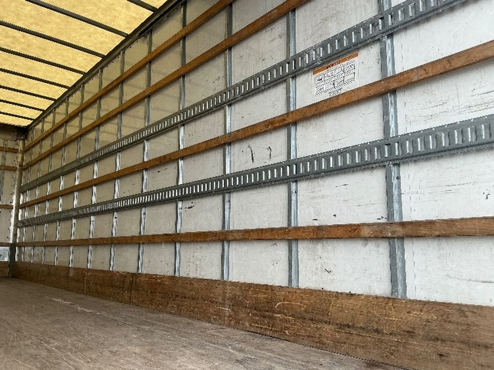 Medium Duty Box Truck-Light and Medium Duty Trucks-International-2021-MV607-South Bend-IN-193,934\n\t\tmiles-$ 51,500 - Image 12