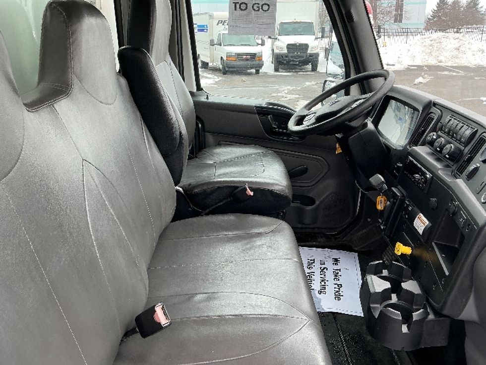 Medium Duty Box Truck-Light and Medium Duty Trucks-International-2021-MV607-South Bend-IN-193,934\n\t\tmiles-$ 51,500 - Image 22