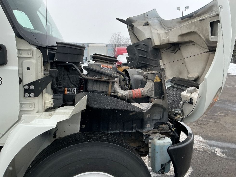 Medium Duty Box Truck-Light and Medium Duty Trucks-International-2021-MV607-South Bend-IN-193,934\n\t\tmiles-$ 51,500 - Image 23