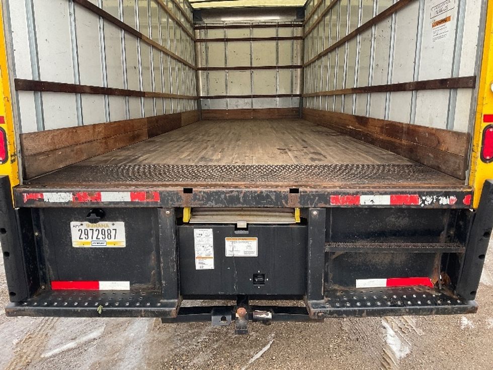Medium Duty Box Truck-Light and Medium Duty Trucks-International-2021-MV607-South Bend-IN-247,270\n\t\tmiles-$ 33,500 - Image 10