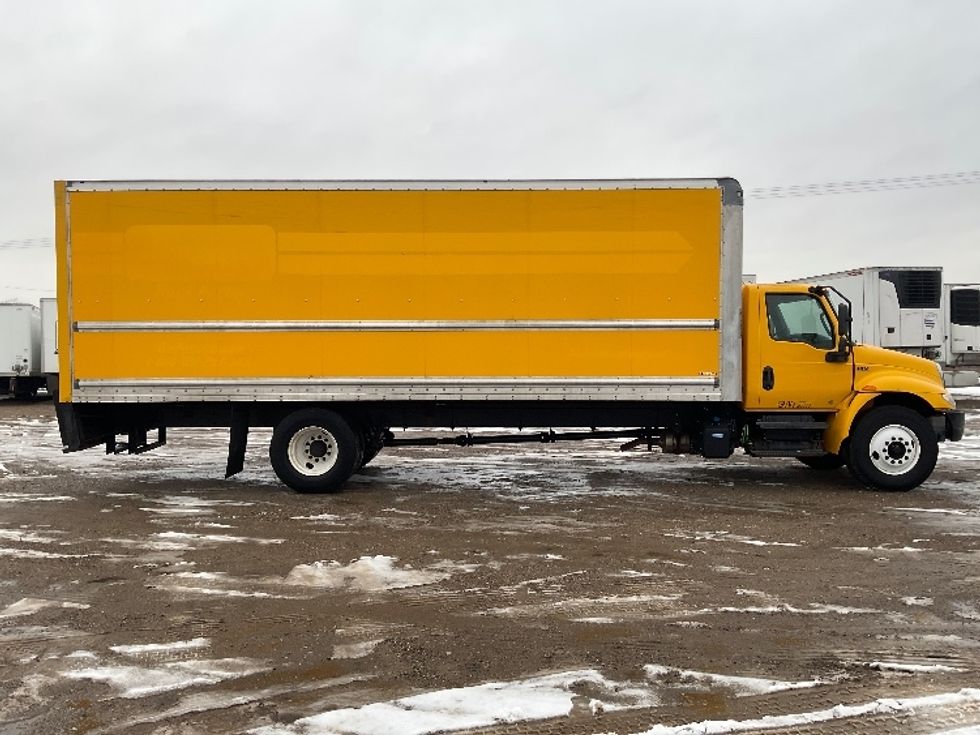 Medium Duty Box Truck-Light and Medium Duty Trucks-International-2021-MV607-South Bend-IN-247,270\n\t\tmiles-$ 33,500 - Image 15