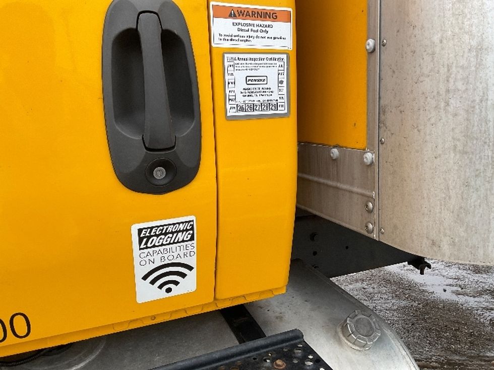 Medium Duty Box Truck-Light and Medium Duty Trucks-International-2021-MV607-South Bend-IN-247,270\n\t\tmiles-$ 33,500 - Image 24