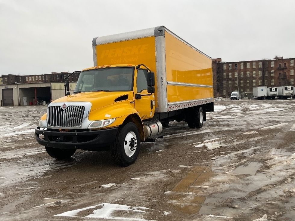 Medium Duty Box Truck-Light and Medium Duty Trucks-International-2021-MV607-South Bend-IN-247,270\n\t\tmiles-$ 33,500 - Image 3