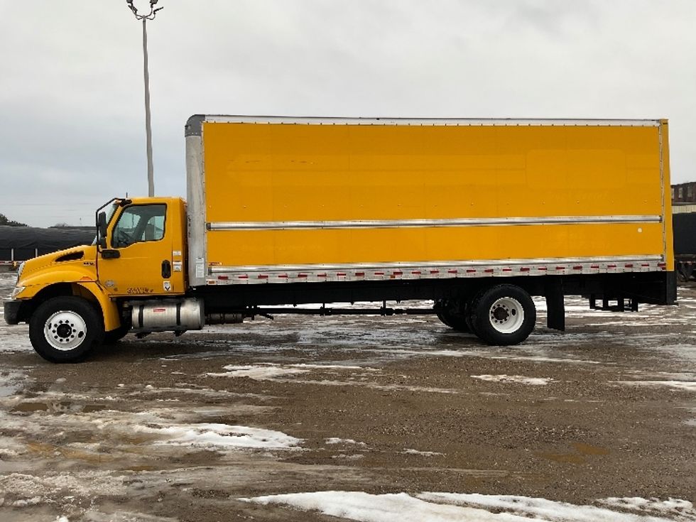 Medium Duty Box Truck-Light and Medium Duty Trucks-International-2021-MV607-South Bend-IN-247,270\n\t\tmiles-$ 33,500 - Image 4
