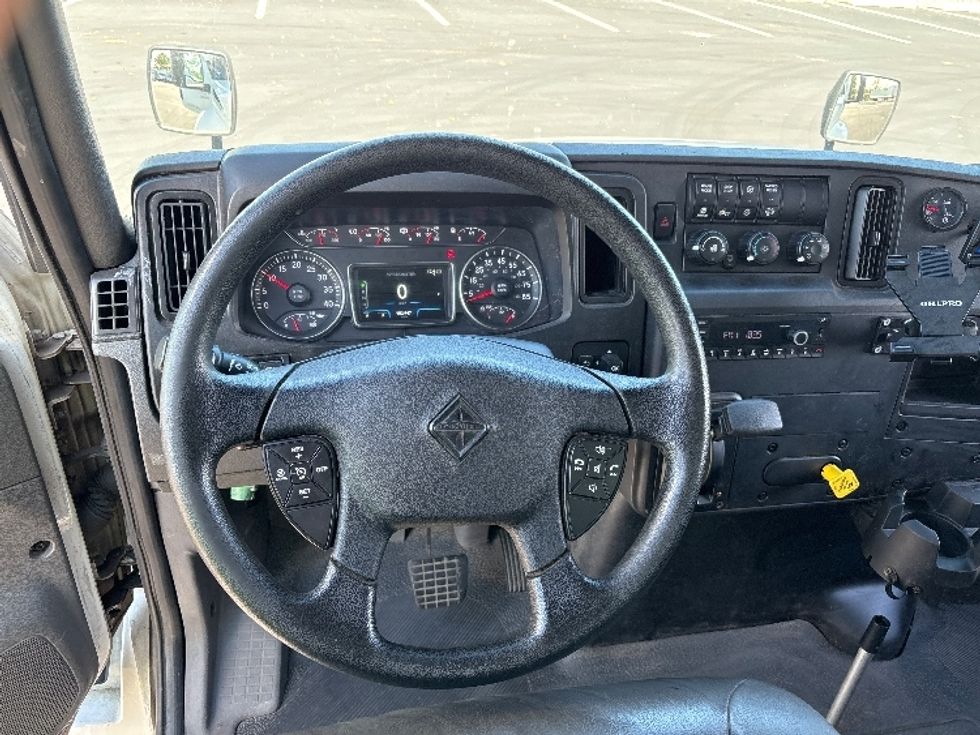 Medium Duty Box Truck-Light and Medium Duty Trucks-International-2021-MV607-South Plainfield-NJ-153,021\n\t\tmiles-$ 53,250 - Image 18