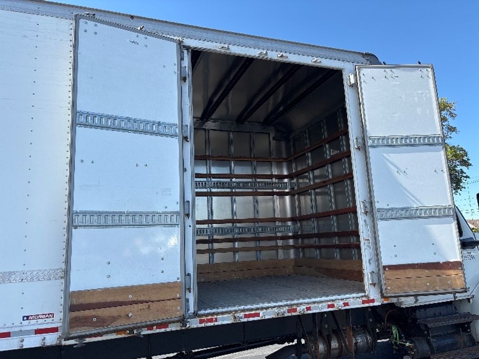 Medium Duty Box Truck-Light and Medium Duty Trucks-International-2021-MV607-South Plainfield-NJ-153,021\n\t\tmiles-$ 53,250 - Image 26
