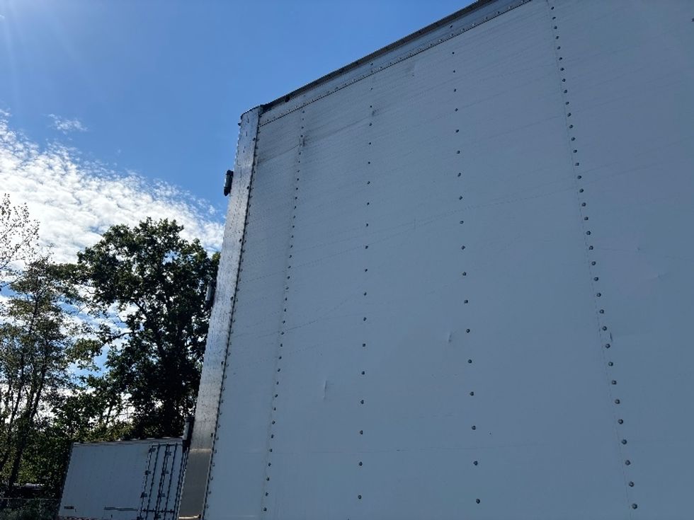 Medium Duty Box Truck-Light and Medium Duty Trucks-International-2021-MV607-South Plainfield-NJ-153,021\n\t\tmiles-$ 53,250 - Image 28