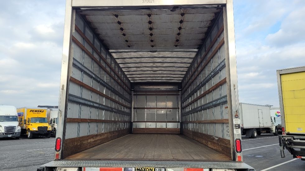 Medium Duty Box Truck-Light and Medium Duty Trucks-International-2021-MV607-South Plainfield-NJ-171,459\n\t\tmiles-$ 51,750 - Image 7