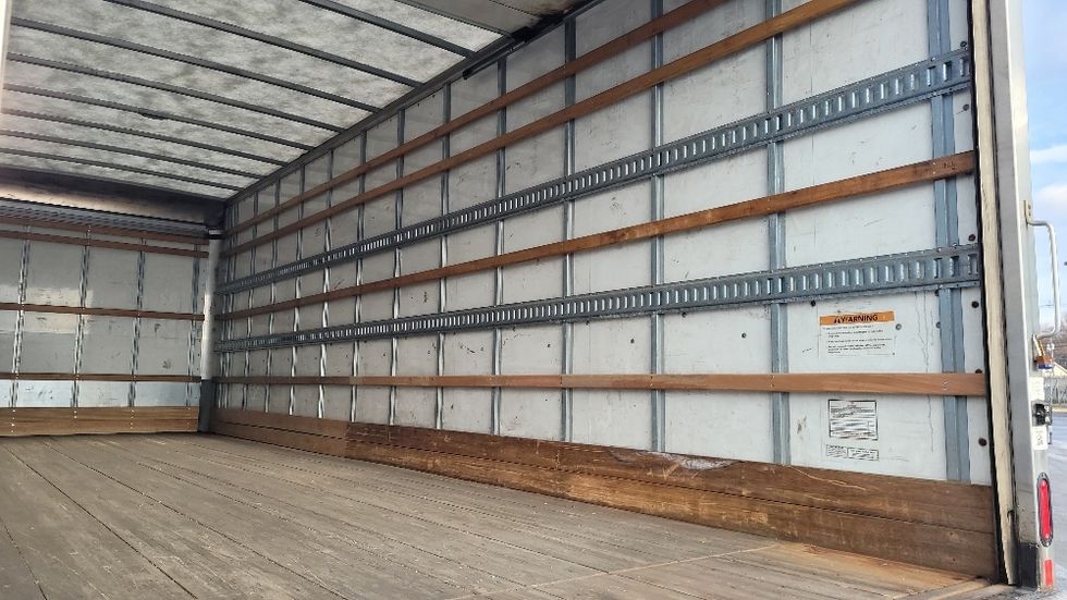 Medium Duty Box Truck-Light and Medium Duty Trucks-International-2021-MV607-South Plainfield-NJ-171,459\n\t\tmiles-$ 51,750 - Image 11