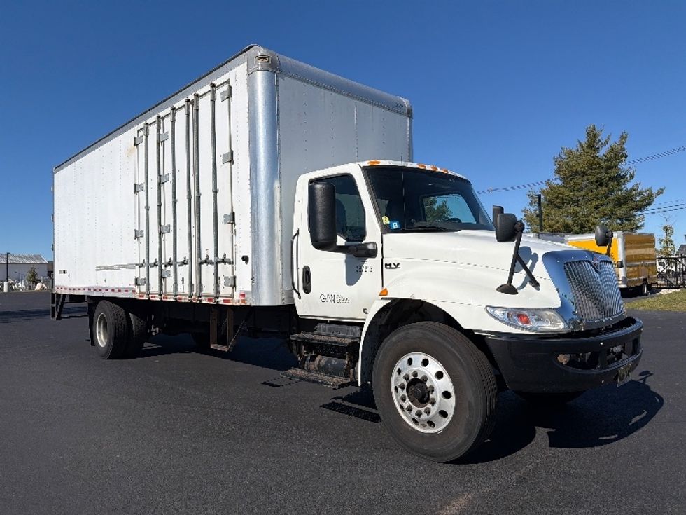 Medium Duty Box Truck-Light and Medium Duty Trucks-International-2021-MV607-South Plainfield-NJ-224,701\n\t\tmiles-$ 45,750 - Image 1
