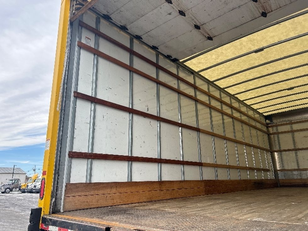 Medium Duty Box Truck-Light and Medium Duty Trucks-International-2021-MV607-South Plainfield-NJ-225,042\n\t\tmiles-$ 32,750 - Image 11
