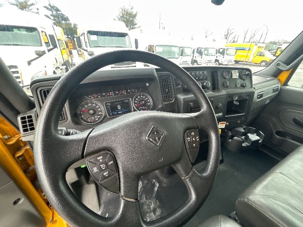 Medium Duty Box Truck-Light and Medium Duty Trucks-International-2021-MV607-South Plainfield-NJ-225,042\n\t\tmiles-$ 32,750 - Image 17