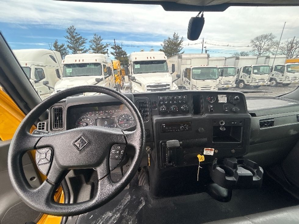 Medium Duty Box Truck-Light and Medium Duty Trucks-International-2021-MV607-South Plainfield-NJ-225,042\n\t\tmiles-$ 32,750 - Image 18
