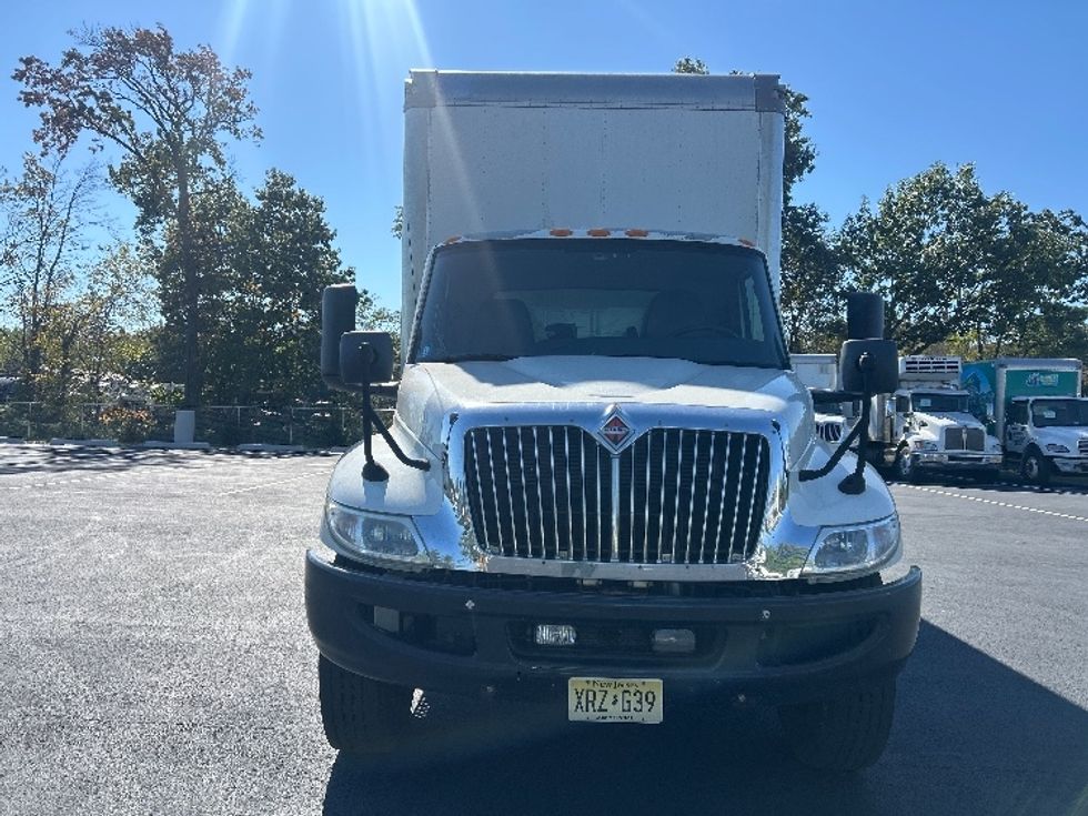 Medium Duty Box Truck-Light and Medium Duty Trucks-International-2021-MV607-South Plainfield-NJ-264,871\n\t\tmiles-$ 38,000 - Image 2