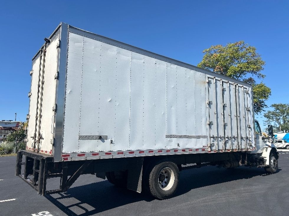 Medium Duty Box Truck-Light and Medium Duty Trucks-International-2021-MV607-South Plainfield-NJ-264,871\n\t\tmiles-$ 38,000 - Image 13