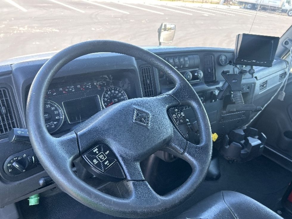 Medium Duty Box Truck-Light and Medium Duty Trucks-International-2021-MV607-South Plainfield-NJ-264,871\n\t\tmiles-$ 38,000 - Image 17