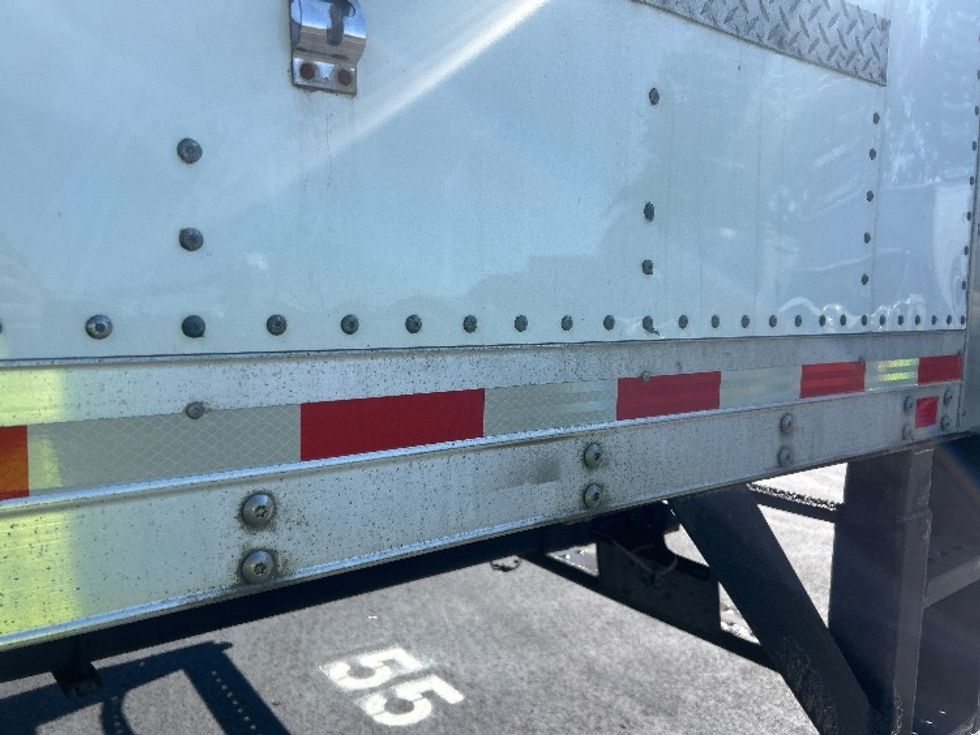 Medium Duty Box Truck-Light and Medium Duty Trucks-International-2021-MV607-South Plainfield-NJ-264,871\n\t\tmiles-$ 38,000 - Image 28