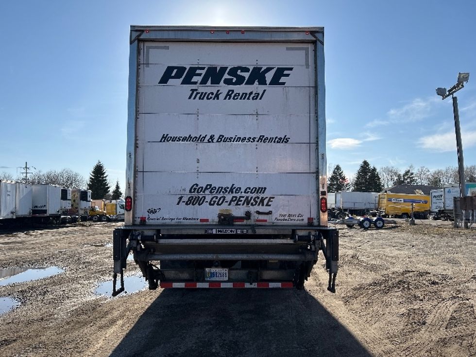 Medium Duty Box Truck-Light and Medium Duty Trucks-International-2021-MV607-South Portland-ME-197,202\n\t\tmiles-$ 48,750 - Image 7