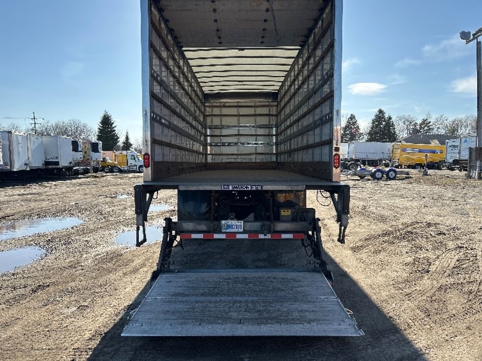 Medium Duty Box Truck-Light and Medium Duty Trucks-International-2021-MV607-South Portland-ME-197,202\n\t\tmiles-$ 48,750 - Image 9