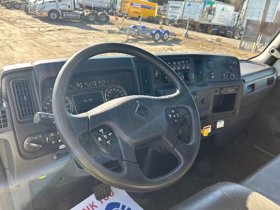 Medium Duty Box Truck-Light and Medium Duty Trucks-International-2021-MV607-South Portland-ME-197,202\n\t\tmiles-$ 48,750 - Image 17
