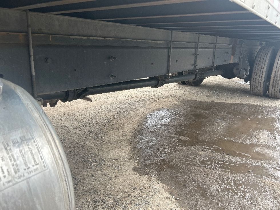 Medium Duty Box Truck-Light and Medium Duty Trucks-International-2021-MV607-South Portland-ME-198,071\n\t\tmiles-$ 36,750 - Image 5