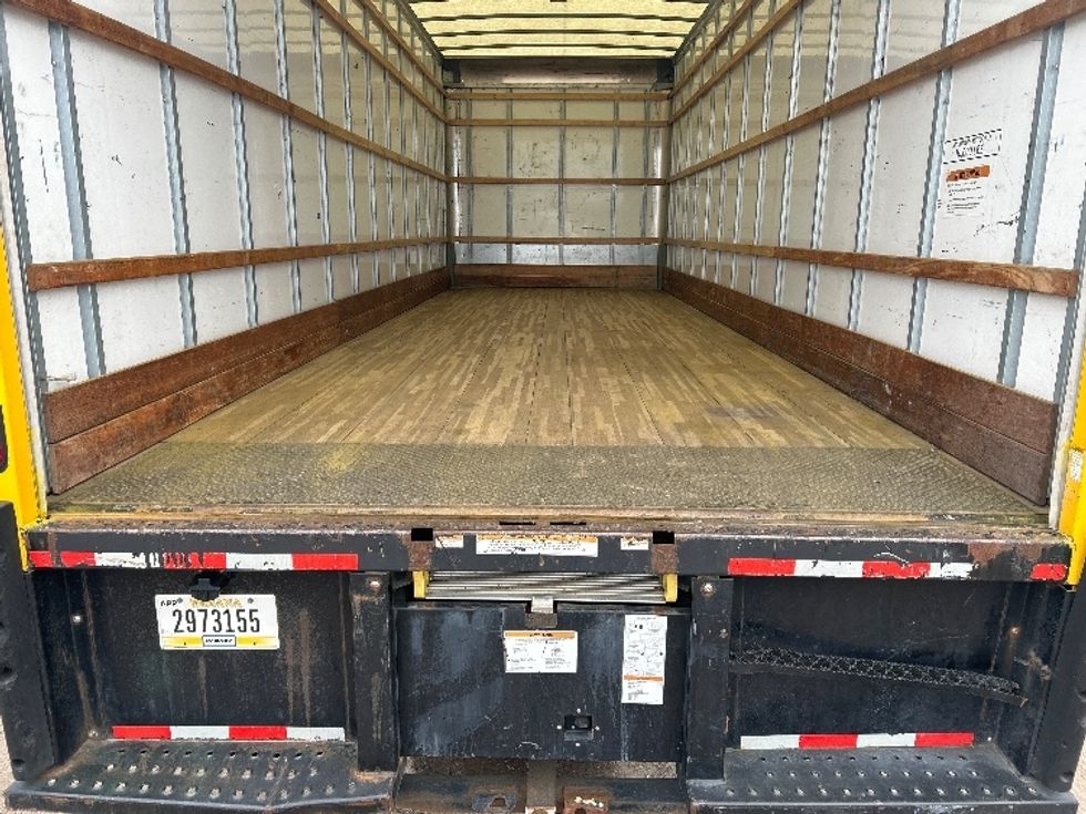 Medium Duty Box Truck-Light and Medium Duty Trucks-International-2021-MV607-South Portland-ME-198,071\n\t\tmiles-$ 36,750 - Image 10