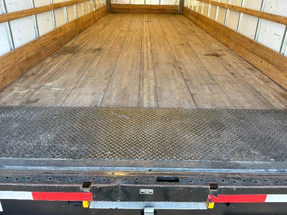 Medium Duty Box Truck-Light and Medium Duty Trucks-International-2021-MV607-South San Francisco-CA-217,746\n\t\tmiles-$ 42,750 - Image 10