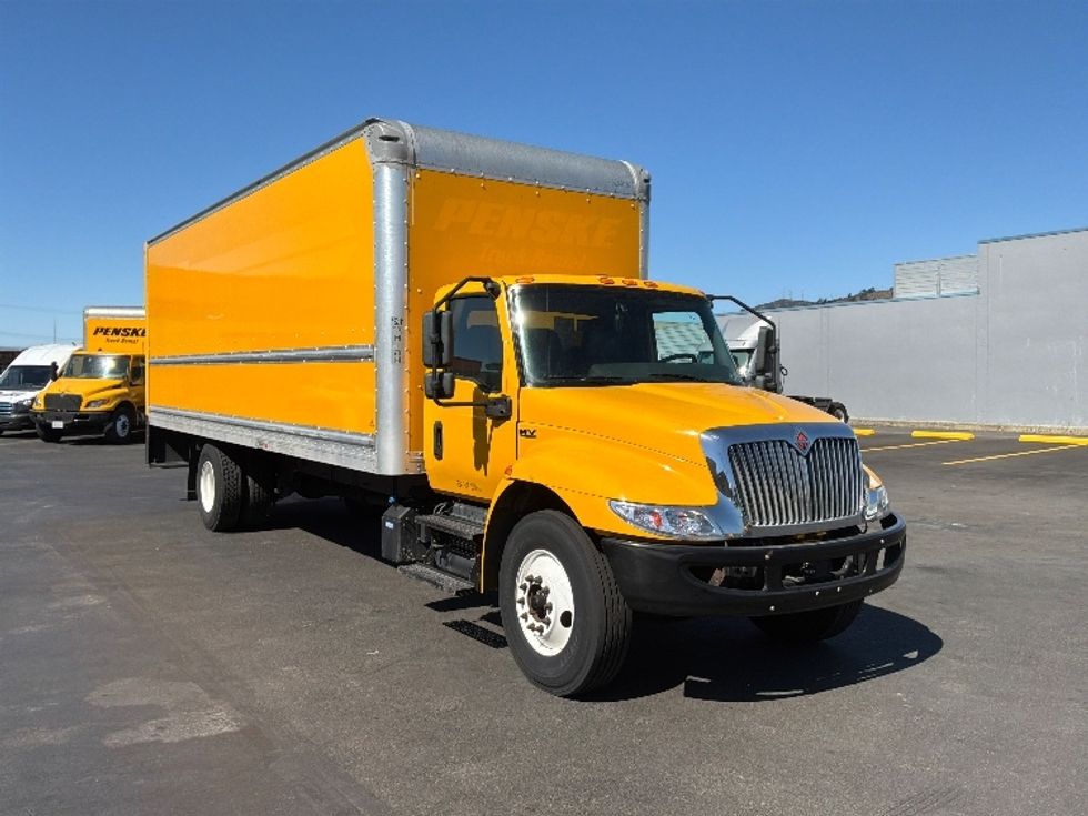 Medium Duty Box Truck-Light and Medium Duty Trucks-International-2021-MV607-South San Francisco-CA-217,746\n\t\tmiles-$ 42,750 - Image 1