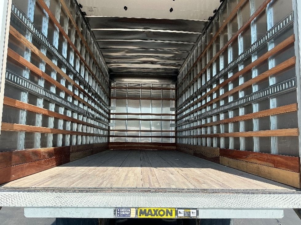 Medium Duty Box Truck-Light and Medium Duty Trucks-International-2021-MV607-Sparks-NV-20,554\n\t\tmiles-$ 75,750 - Image 10