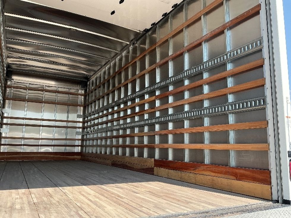 Medium Duty Box Truck-Light and Medium Duty Trucks-International-2021-MV607-Sparks-NV-20,554\n\t\tmiles-$ 75,750 - Image 12