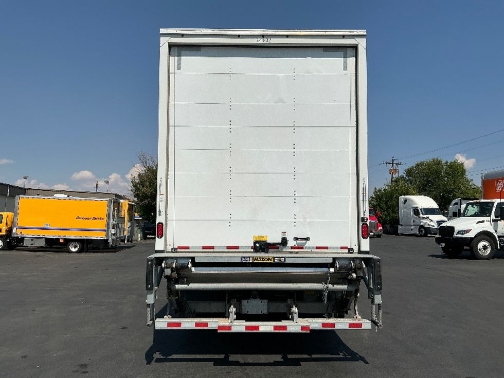 Medium Duty Box Truck-Light and Medium Duty Trucks-International-2021-MV607-Sparks-NV-20,554\n\t\tmiles-$ 75,750 - Image 7