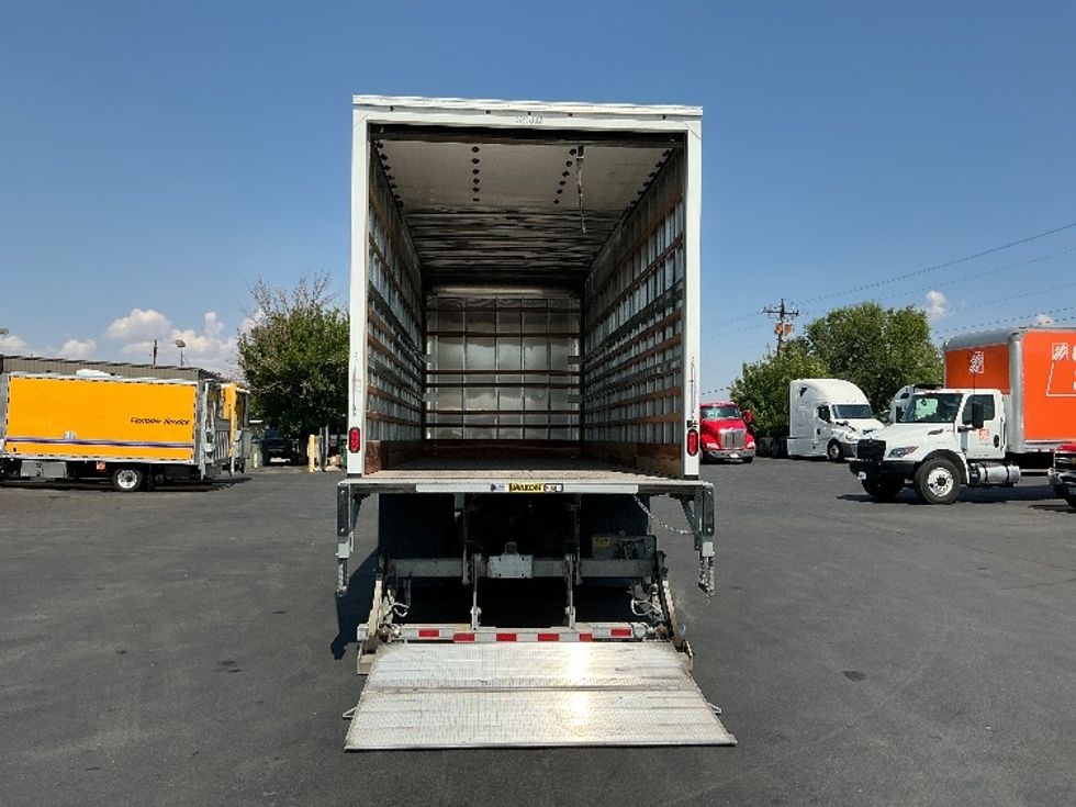 Medium Duty Box Truck-Light and Medium Duty Trucks-International-2021-MV607-Sparks-NV-20,554\n\t\tmiles-$ 75,750 - Image 9