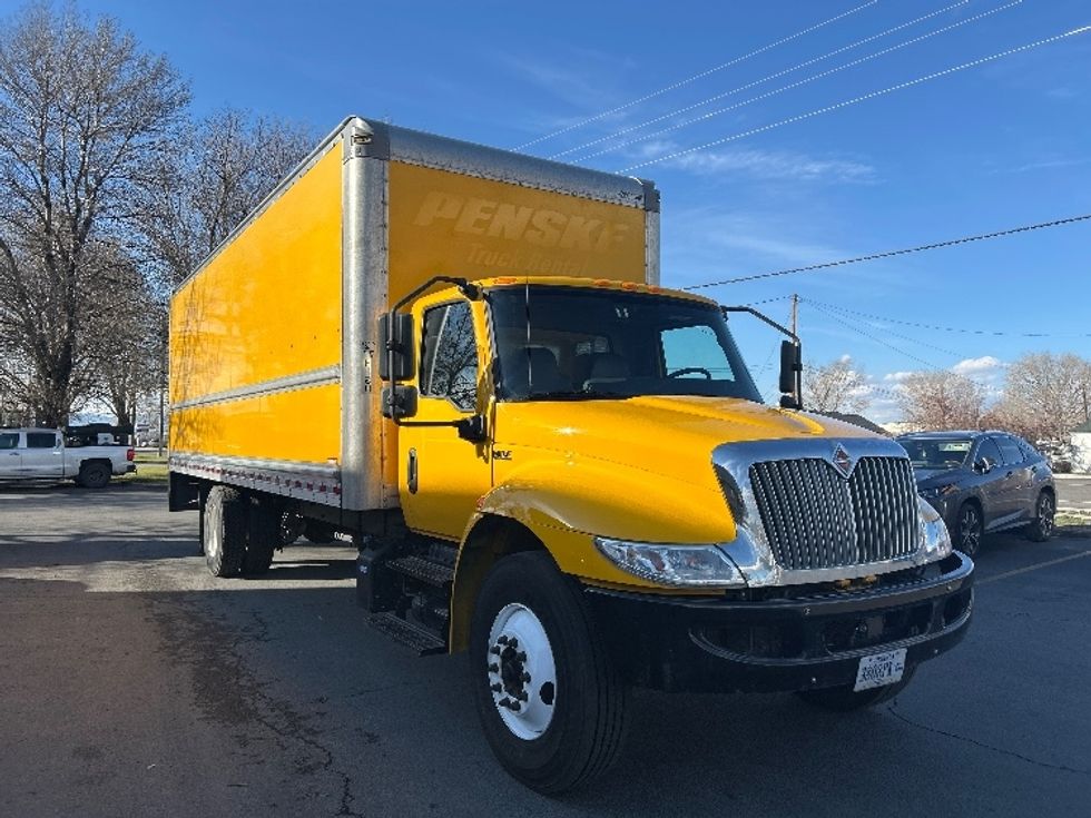 Medium Duty Box Truck-Light and Medium Duty Trucks-International-2021-MV607-Sparks-NV-205,769\n\t\tmiles-$ 37,250 - Image 1