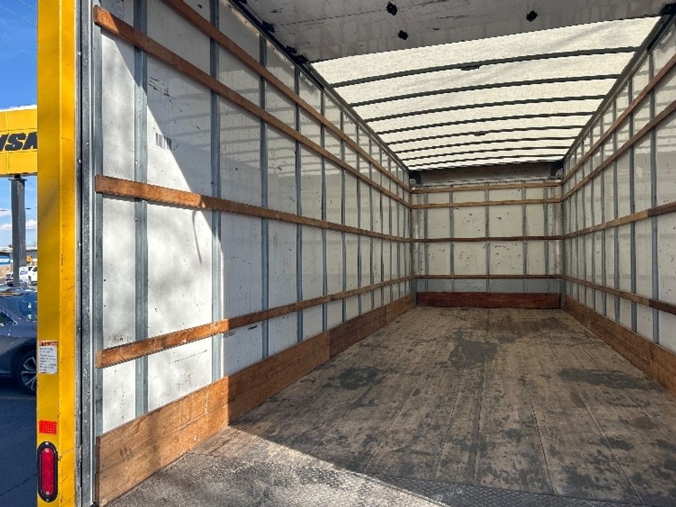 Medium Duty Box Truck-Light and Medium Duty Trucks-International-2021-MV607-Sparks-NV-205,769\n\t\tmiles-$ 37,250 - Image 11