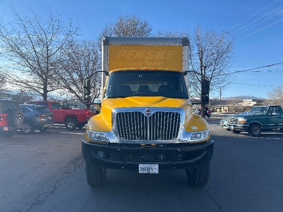 Medium Duty Box Truck-Light and Medium Duty Trucks-International-2021-MV607-Sparks-NV-205,769\n\t\tmiles-$ 37,250 - Image 2