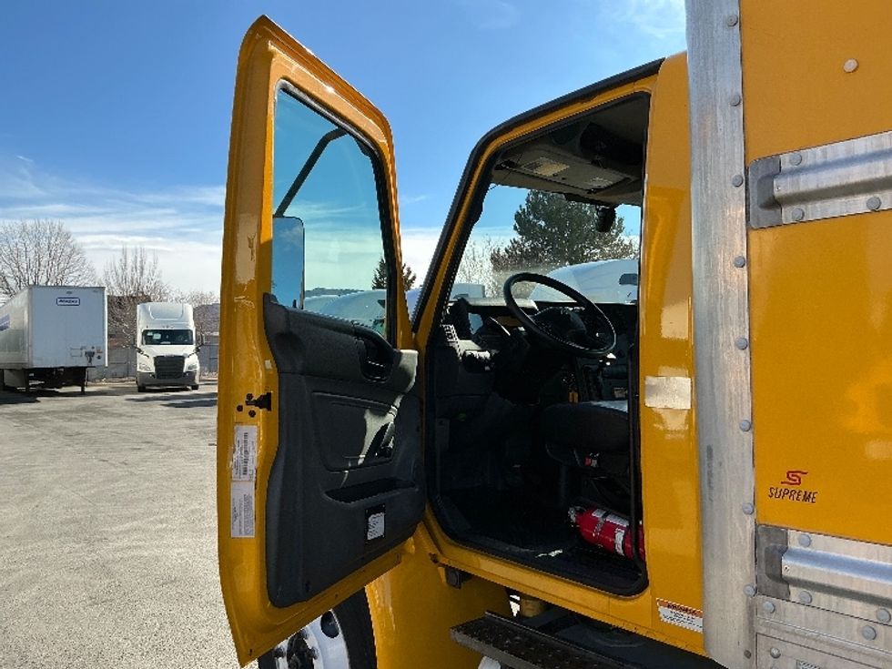 Medium Duty Box Truck-Light and Medium Duty Trucks-International-2021-MV607-Sparks-NV-244,827\n\t\tmiles-$ 32,500 - Image 15