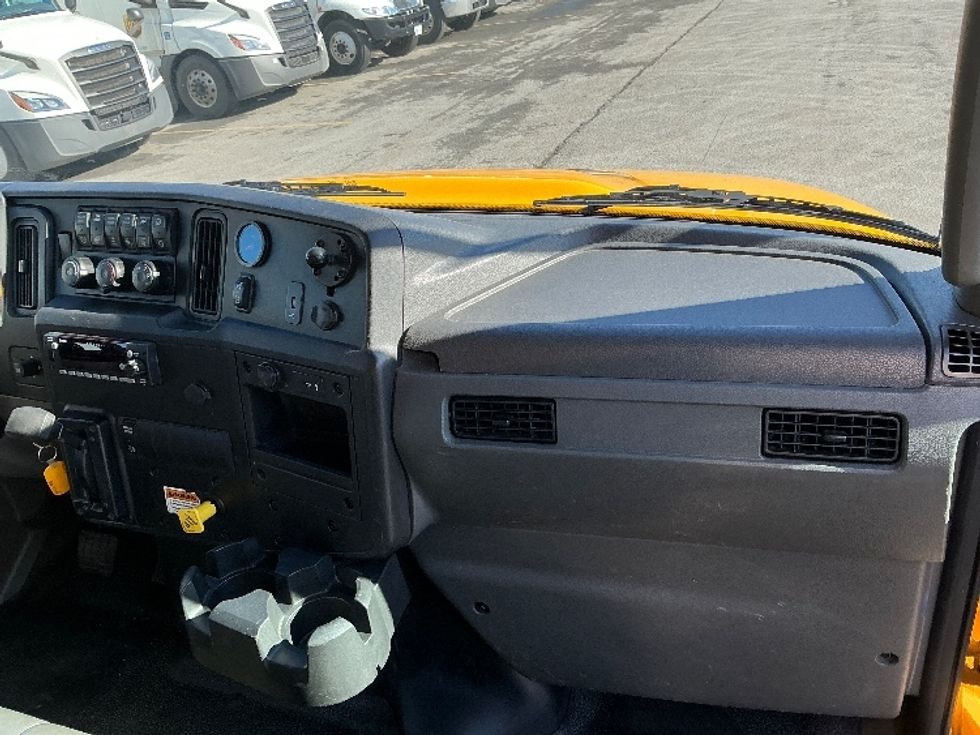 Medium Duty Box Truck-Light and Medium Duty Trucks-International-2021-MV607-Sparks-NV-244,827\n\t\tmiles-$ 32,500 - Image 20