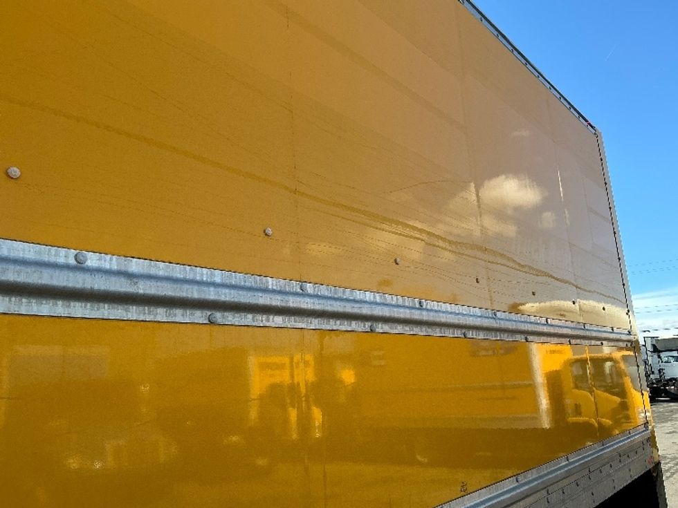 Medium Duty Box Truck-Light and Medium Duty Trucks-International-2021-MV607-Sparks-NV-244,827\n\t\tmiles-$ 32,500 - Image 25